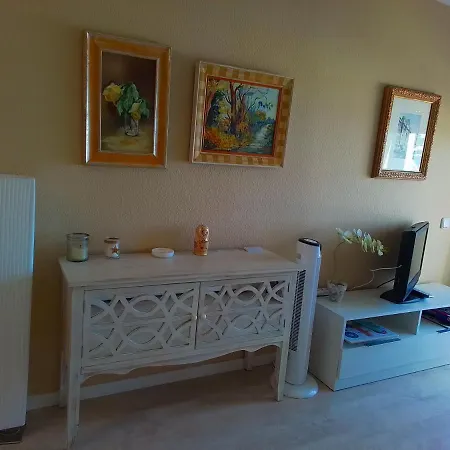 Precioso Apartamento Frente Al Mar En *